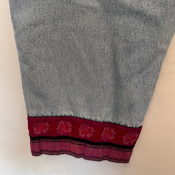 CROSSING POINTE Cropped Womens Jeans Sz 12MS Boho Ribbon Relax Gilmore Girls Y2k - Picture 12 of 13